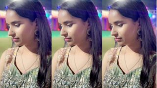 Cute Indian Horny Girlfriend Showing