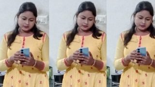 Mom Changing Clothes Secretly Captured – Upskirt When She Working – Total 3 Video’s